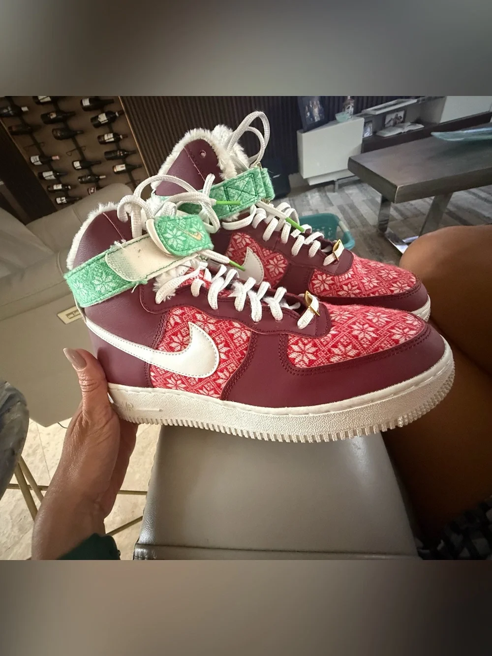Nike Kids High-Top Winter Boots — Burgundy and Green